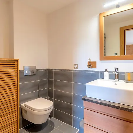 Apartment Orta *